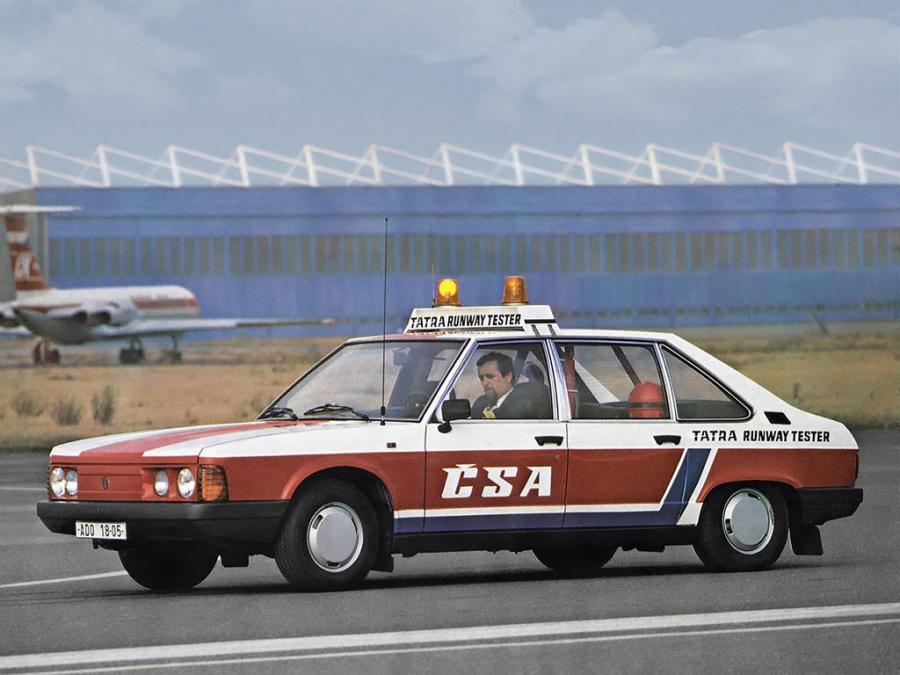  Tatra T613/3 Runway Tester 1989 года  (фото 2 из 2)